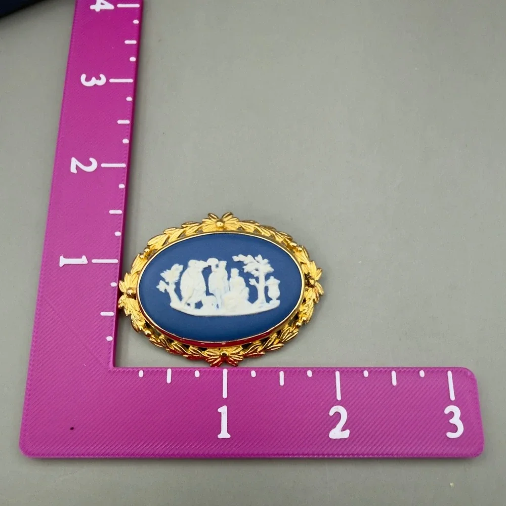 Wedgwood Brooch Blue Jasperware Gold Tone Floral Frame Neoclassical Made England